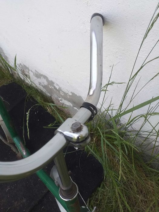 Rower skladak drugi na części.