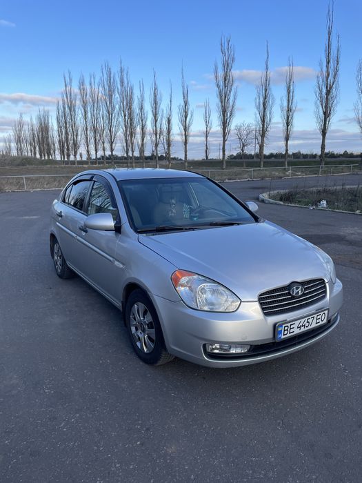 Срочно продам Hyundai Accent
