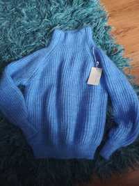 Sweterek bejbi blu