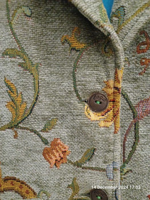 Casaco mulher, marca LAGA, novo