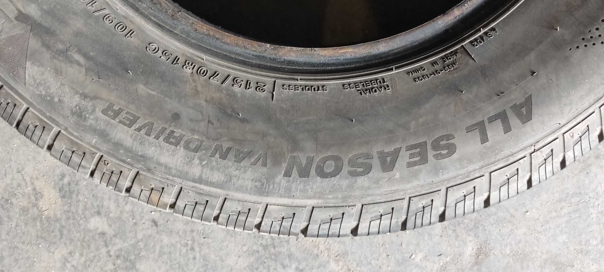 215 70 R15 c imperial van drive 2020r