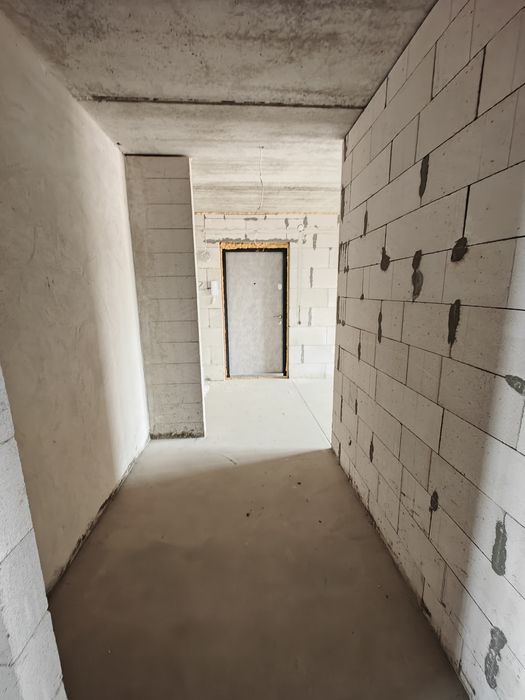 Продаж 2к. Поряд з парком!