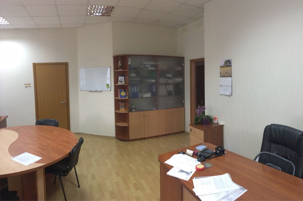 Продаж офісного приміщення вул. К. Єлизавети, Мост сіті, Новий центр