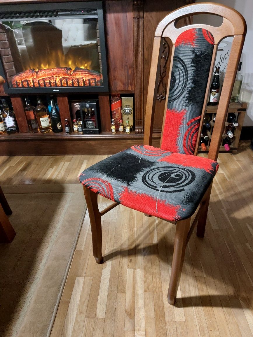Krzesła czarno- czerwone, 6 sztuk