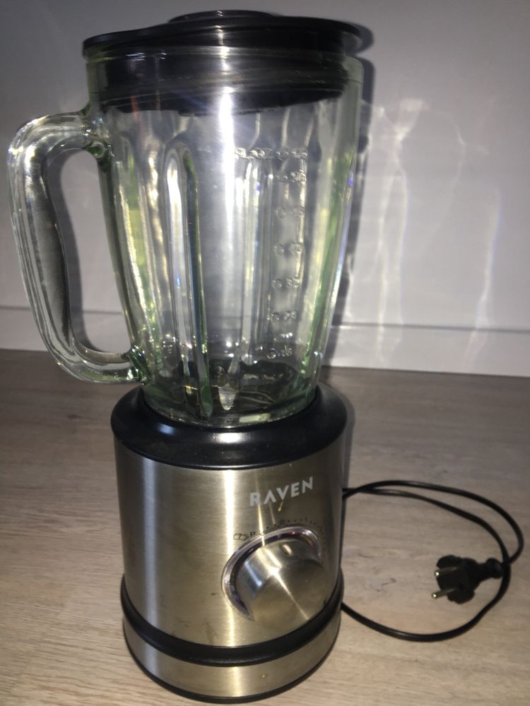 Blender kielichowy Raven