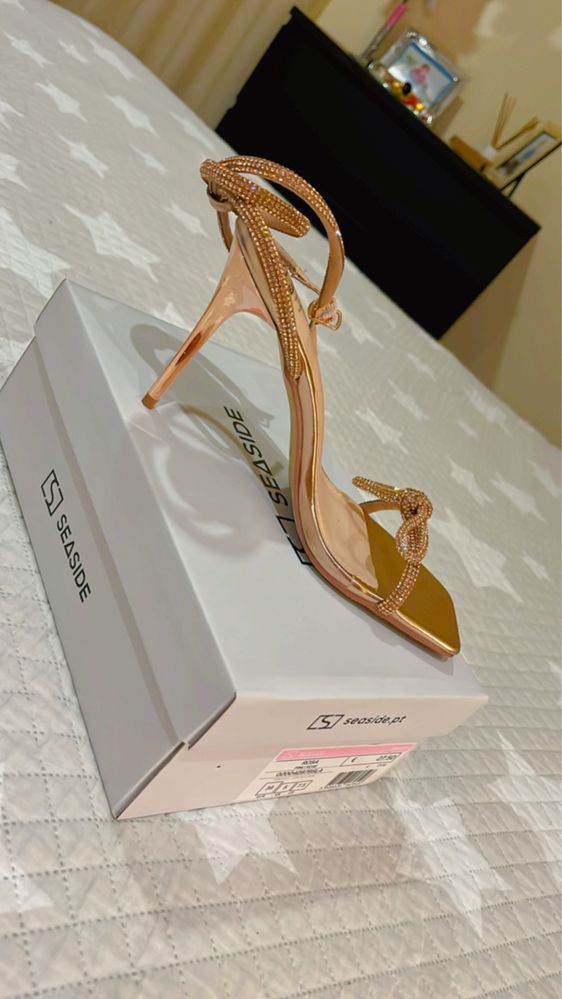 Sandálias Novas ( Rosa Gold)
