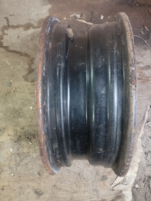 Продам диски на 15