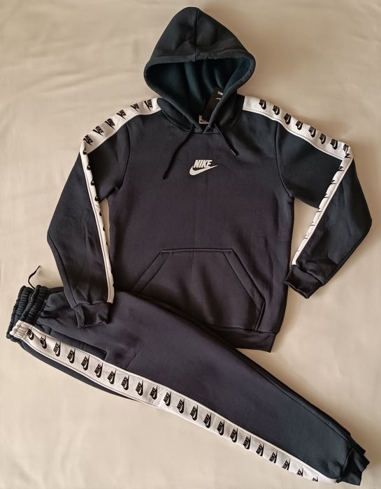 Зимовий спортивний костюм Nike на хлопця