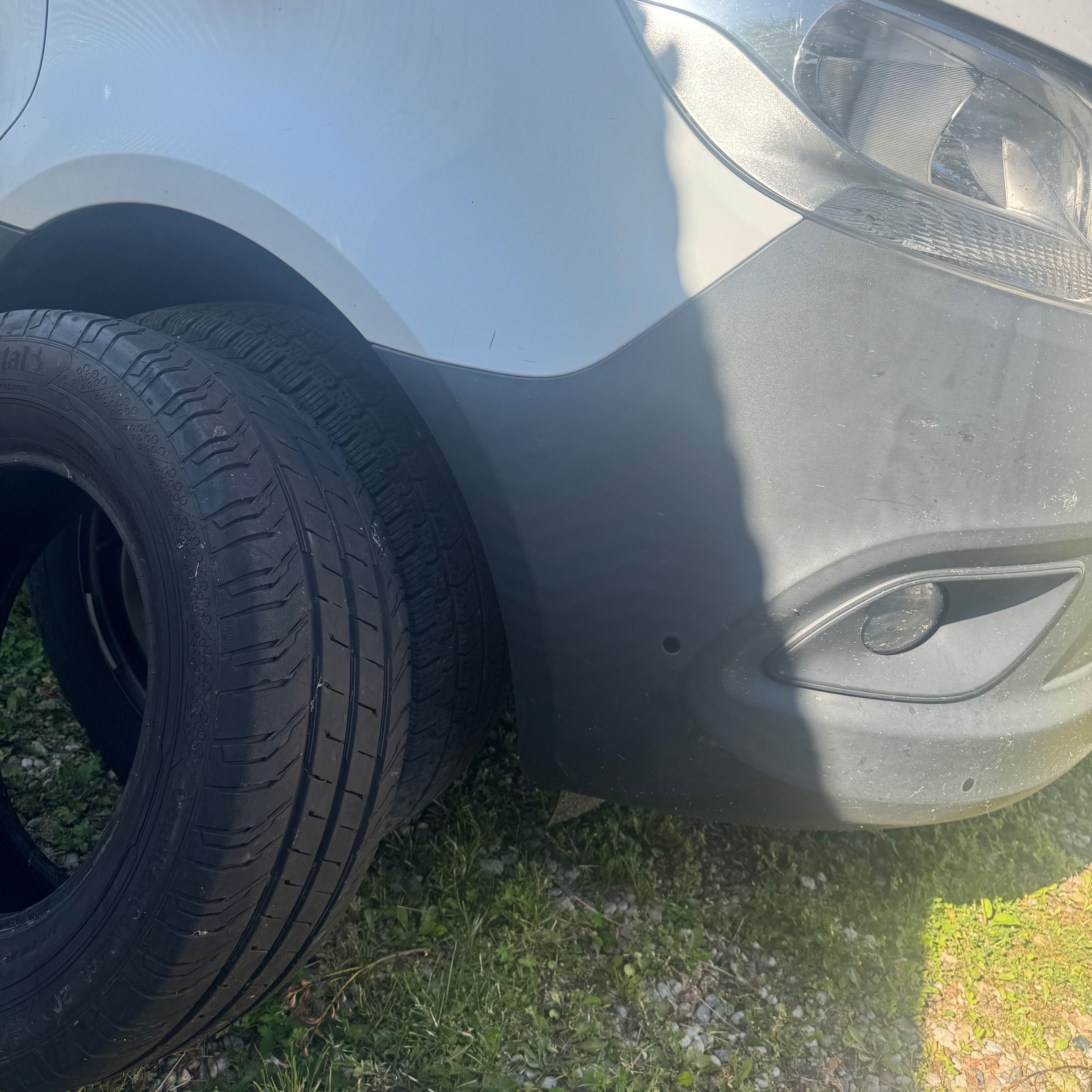Continental ContiVanContact200 235/65 R16C 7-8mm Sprinter Crafter