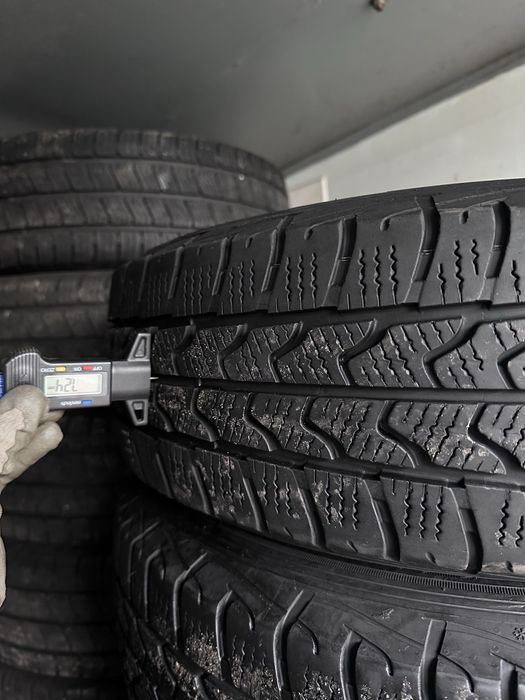 Шини 205 75 16с цешка зима на спарку Спрінтер Крафтер Мастер