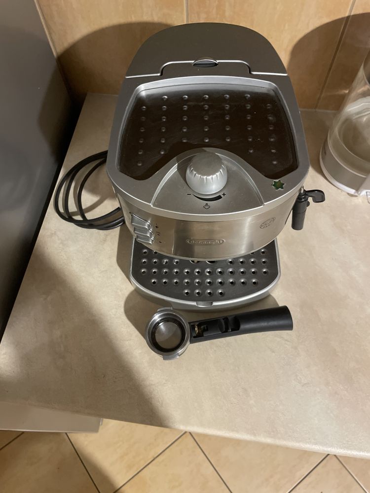Delonghi EC330S ekspres ciśnieniowy