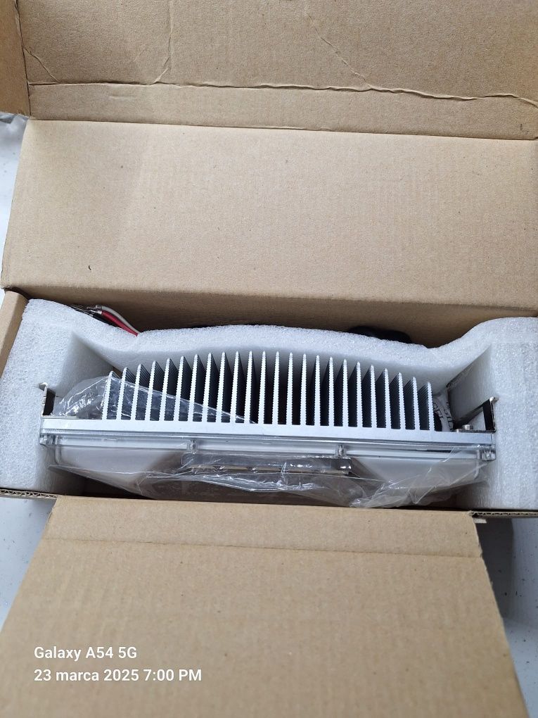 Oświetlenie uliczne lampa LED OSRAM SLP1-W4F-830-L75x130. NOWE!!!