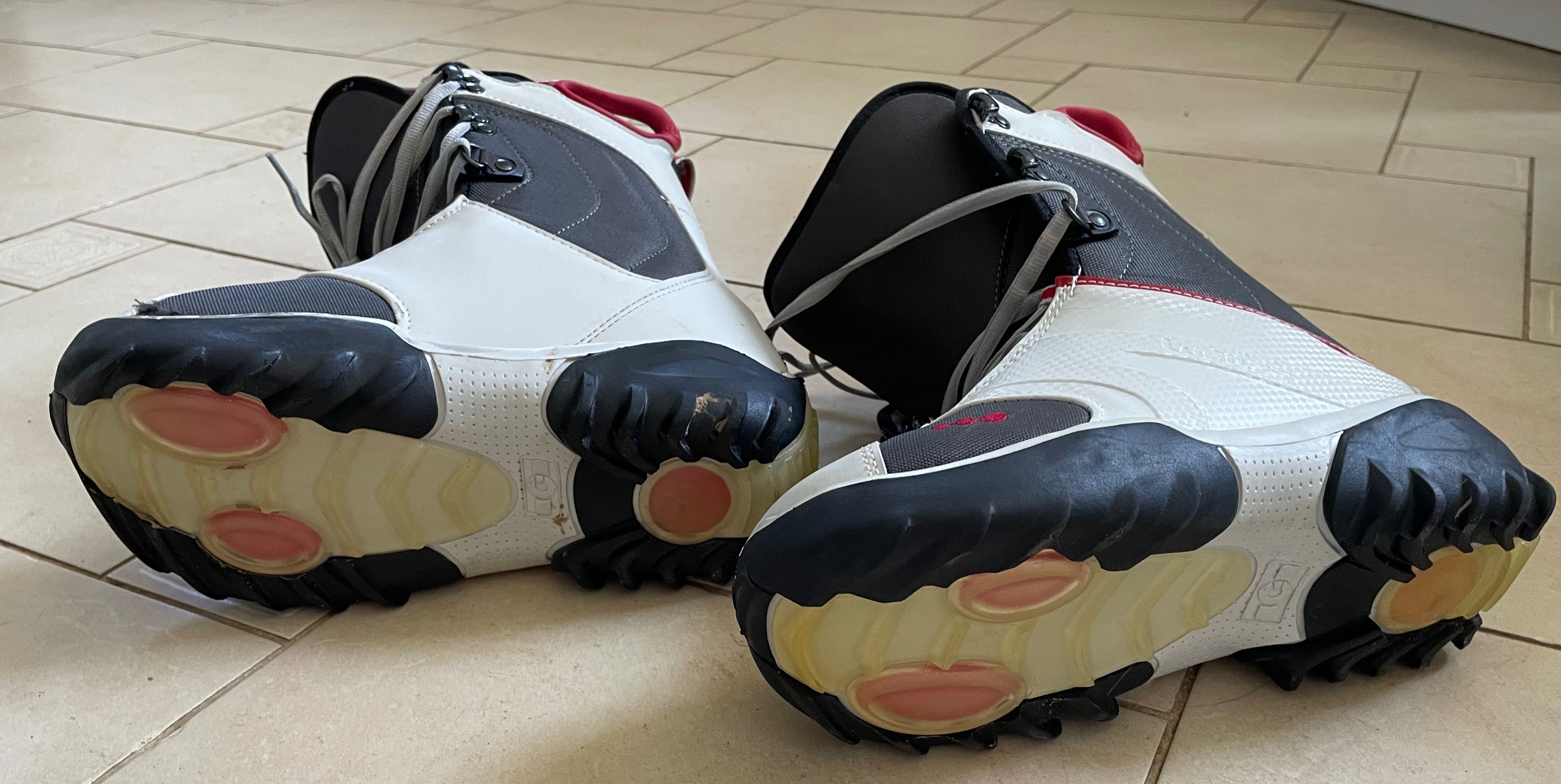 Buty snowboard damskie 23,5 cm (37)