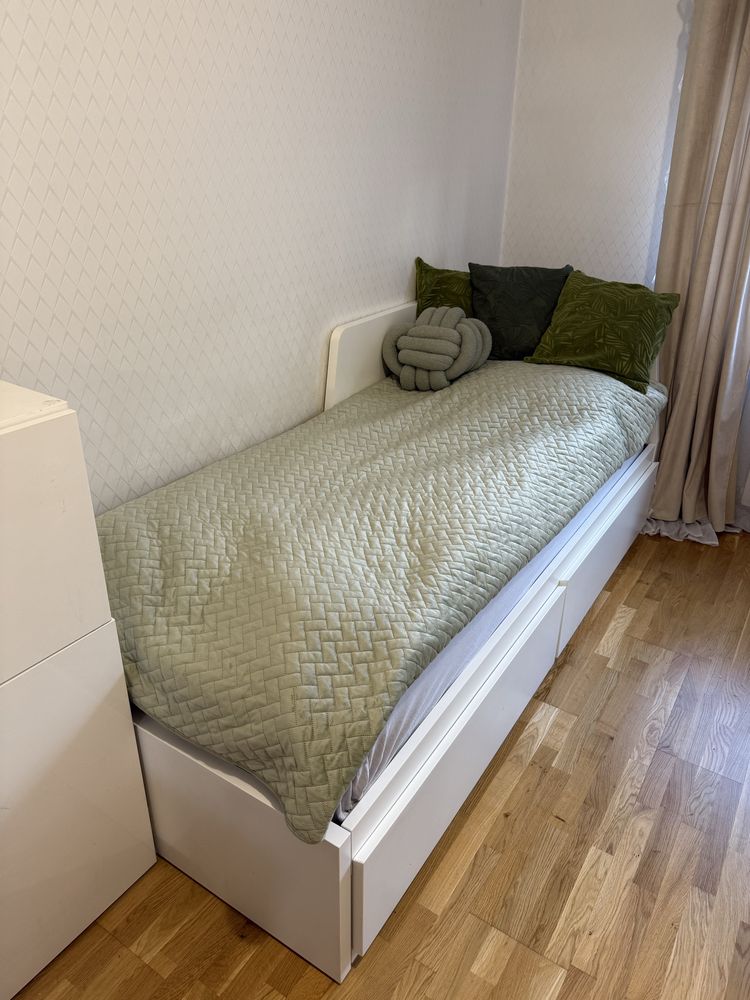 Łóżko białe IKEA 80x200cm - pomieści 2 materace