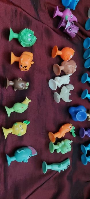 Smerfy I warzywa Stikeez Lidl