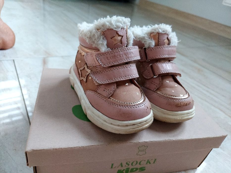 Sprzedam kozaczki dziewczęce rozmiar 20