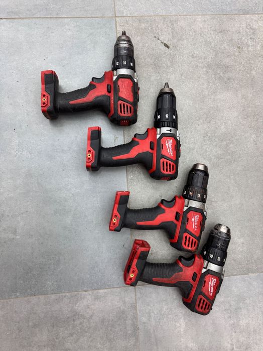 Milwaukee M18BPD-402C wkretarko-wiertarka udarowa