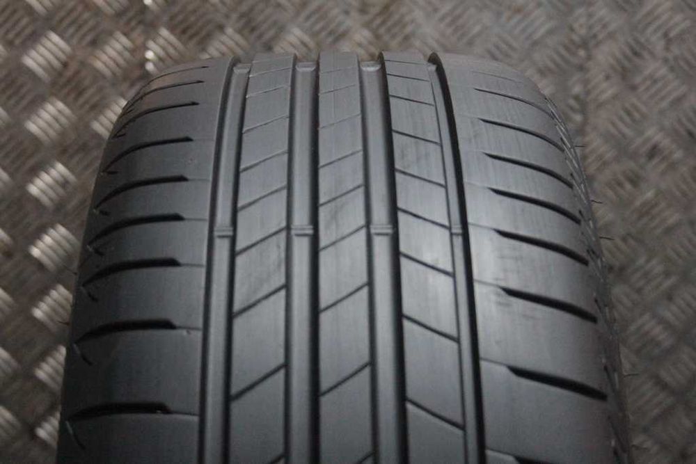 225/45/17 Bridgestone Turanza T005 225/45 94Y XL 2020r BMW