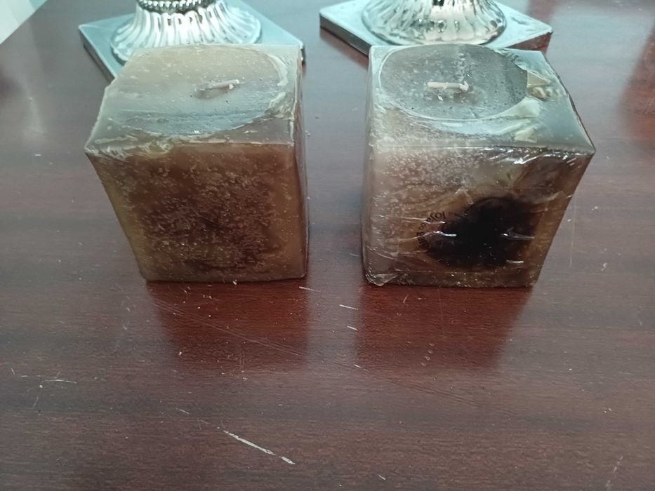 Par de Castiçais da Gato Preto mais Velas