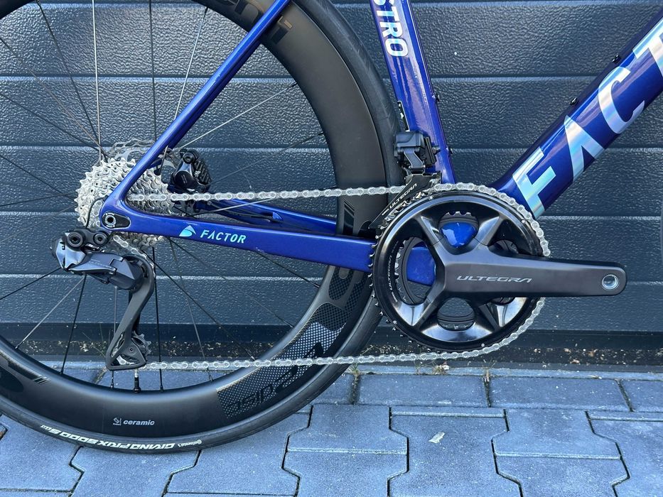 Rower szosowy Factor Ostro VAM 54 Chameleon