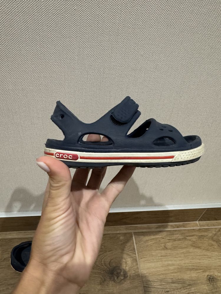Дитячі crocs на хлопчика