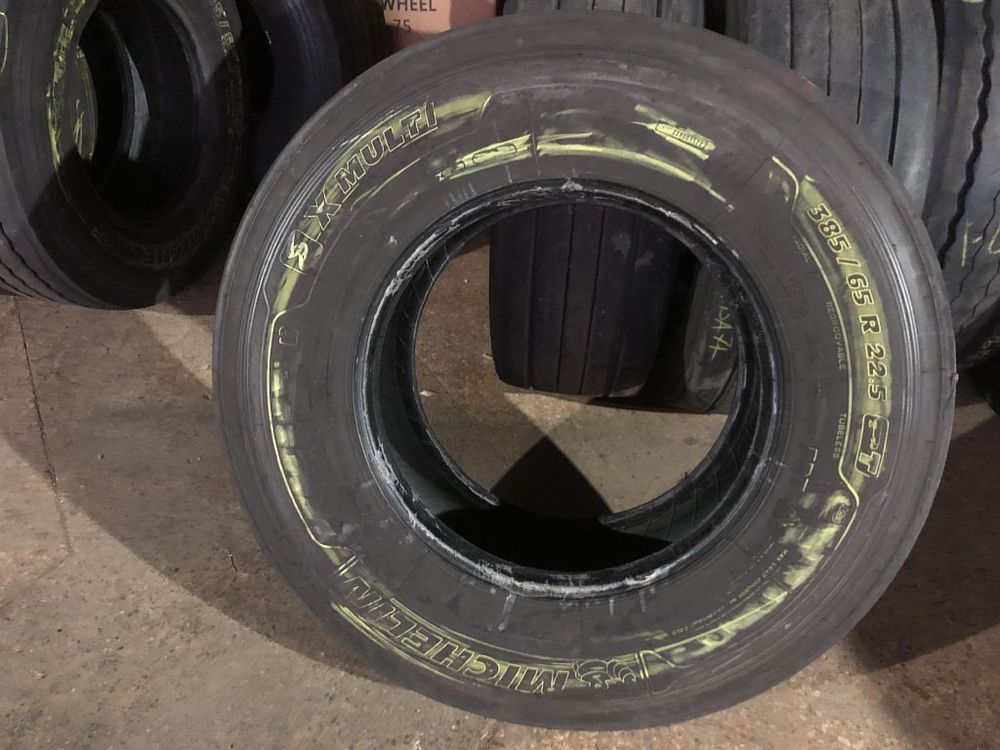 Шины бу 385 65 22,5 Мишлен 9 шт