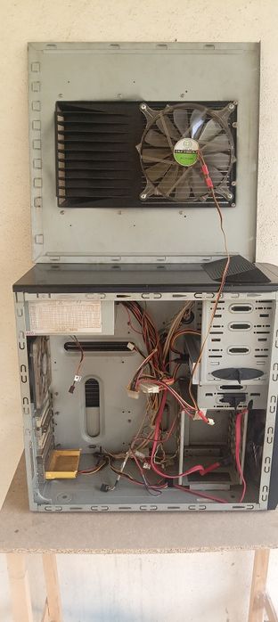 AeroCool Computer Tower/Case64551396814723124