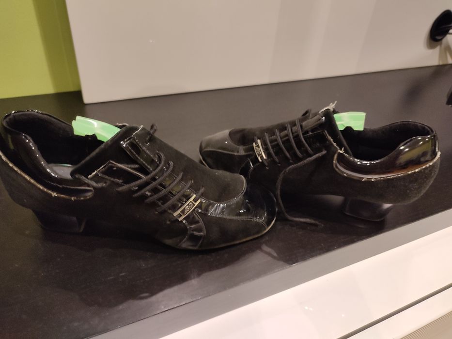 Vendo sapatos de Danças de Salão  1 PortDance