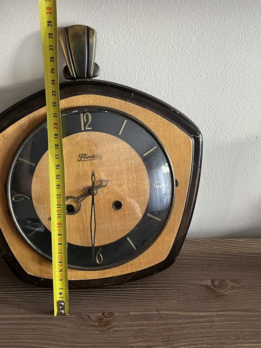 Stary zegar wiszący Florida mechaniczny drewno