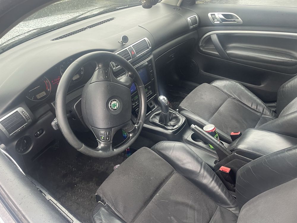 Skoda superb 1.9 tdi klimatronik 4xszyby 215000 km zamiana