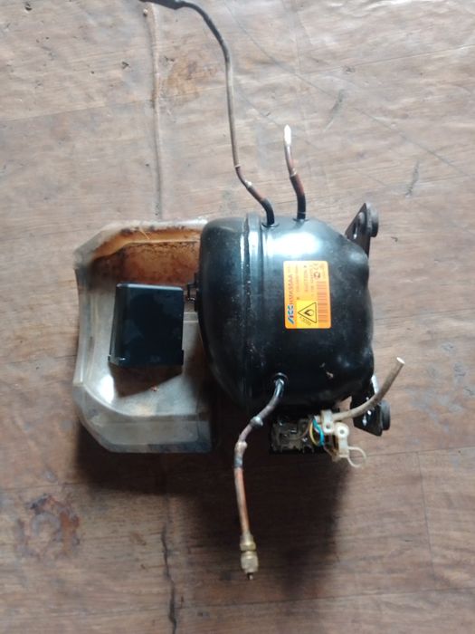 Компресор HMK95AA