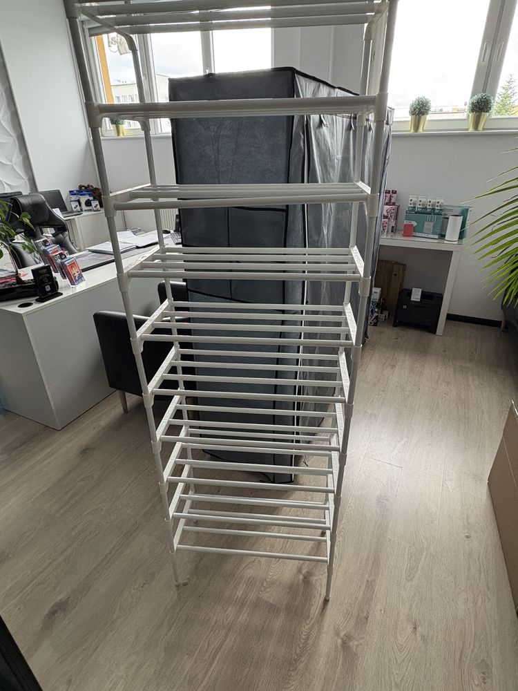 Nowy regał na buty 10 półek – plastikowy, lekki i pojemny