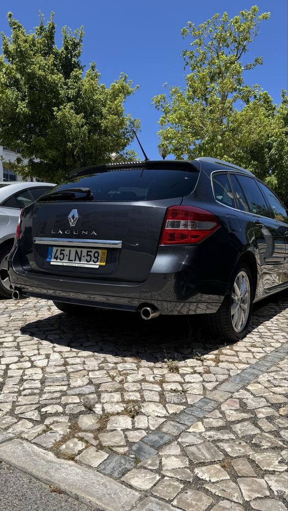 Renault laguna 2.0 GT 2011