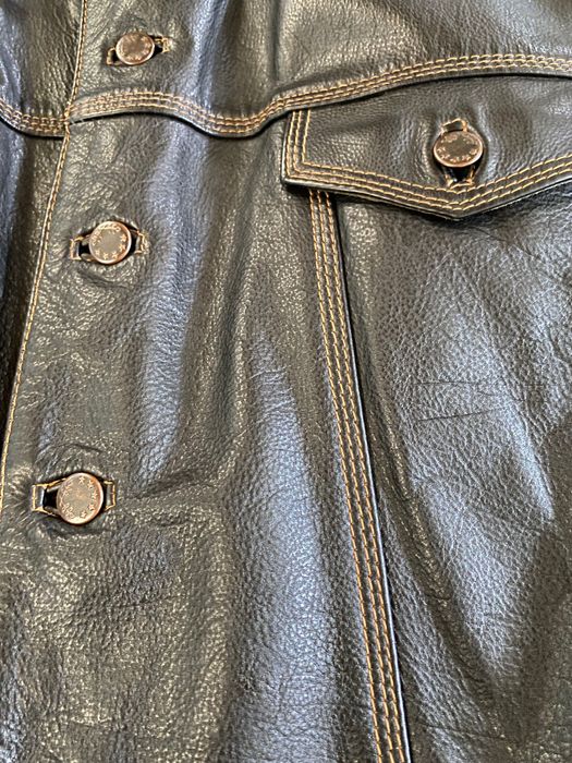 Blusão vintage anos  80 em pele