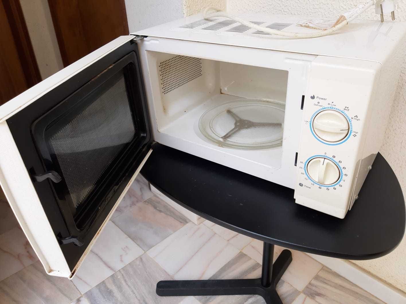 MicroOndas Obregozo MI 1712