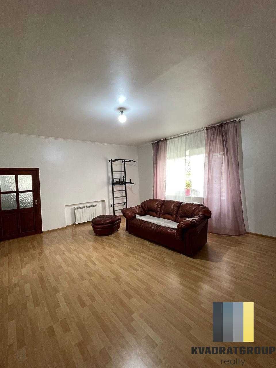 Продам будинок 260м2 Підгороднє