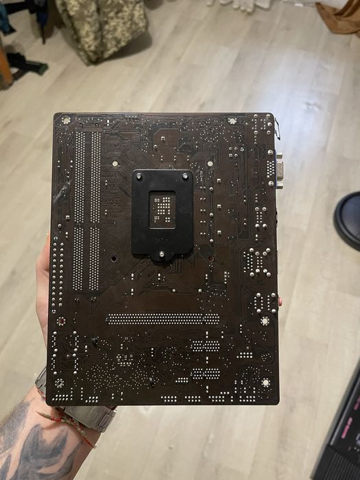 i7 3770K H61M-E GTX560ti 1gb озу16 2*8