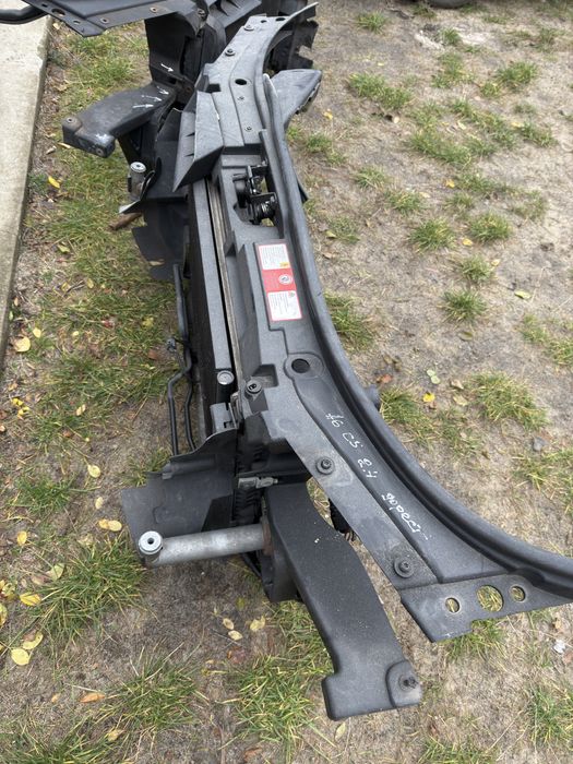 Установча панель, касета радіаторів, телевізор Ауді а6 с5 2.4