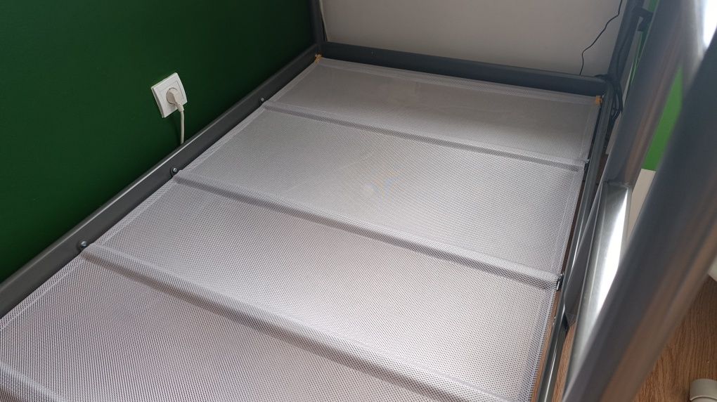 Rama łóżka piętrowego Ikea tuffing