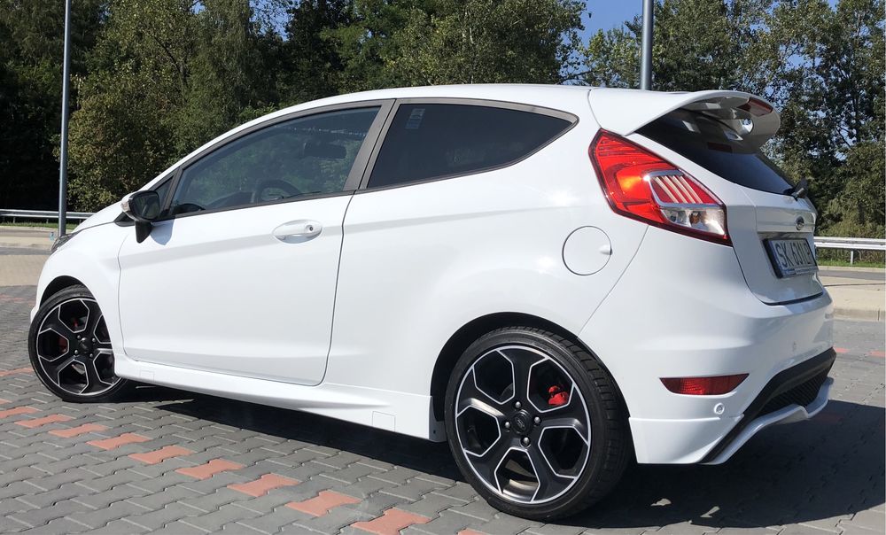 Ford Fiesta ST200