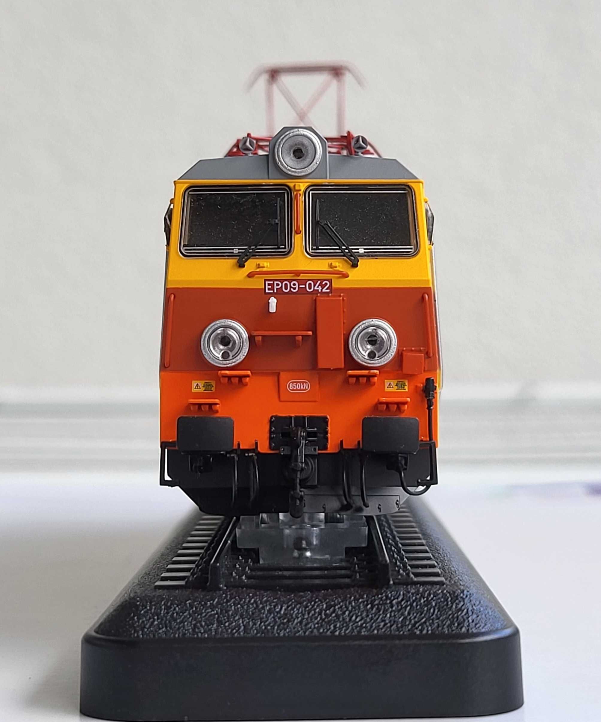 PIKO 97528 Lokomotywa EP09-042 PKP