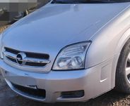 zderzak przedni przód Opel Vectra C GTS/ ZWYKŁY