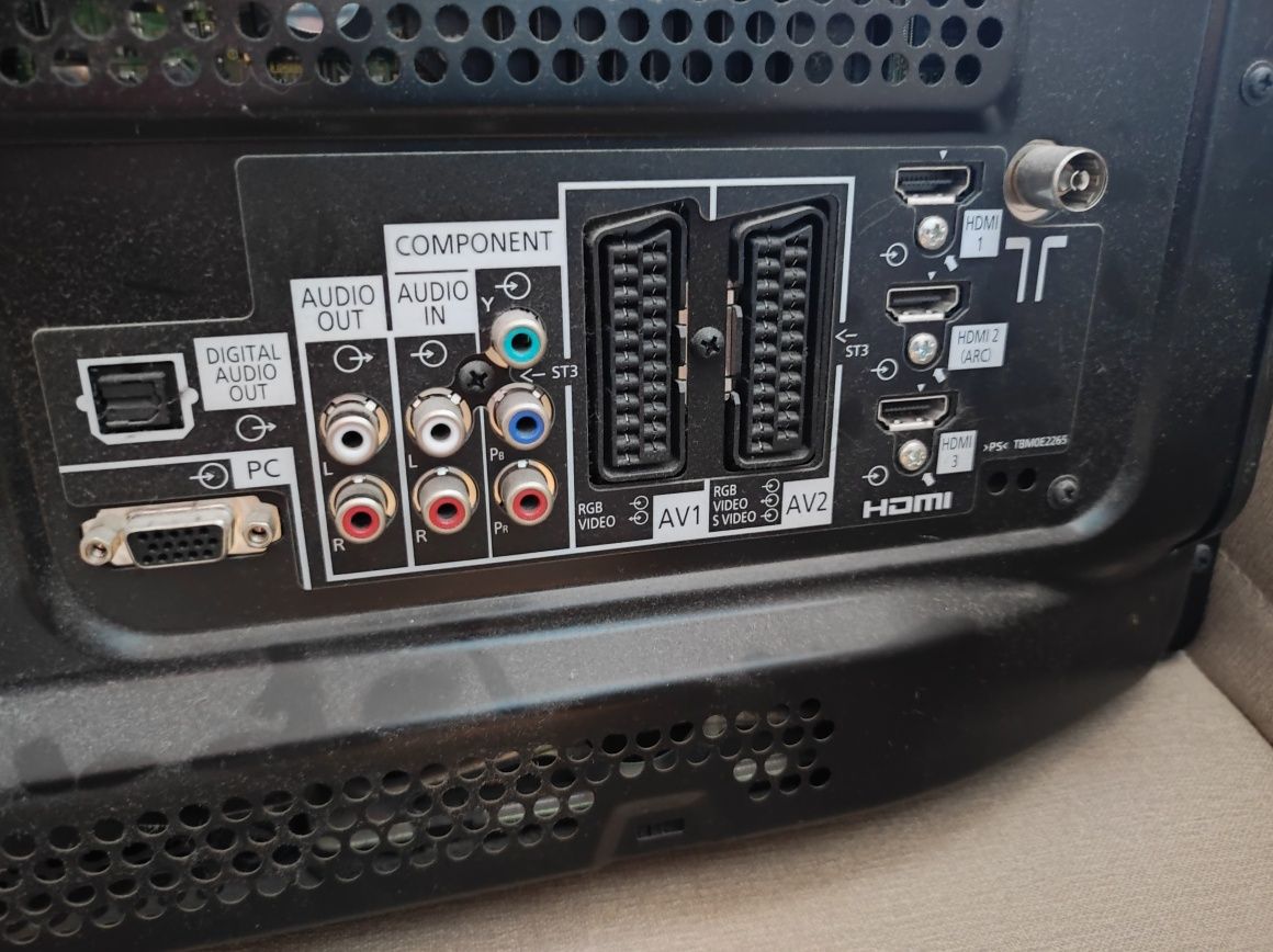 Panasonic plazma TX-P50GW20 plus dekoder CANAL BOX ANDROID TV + DVB-T2