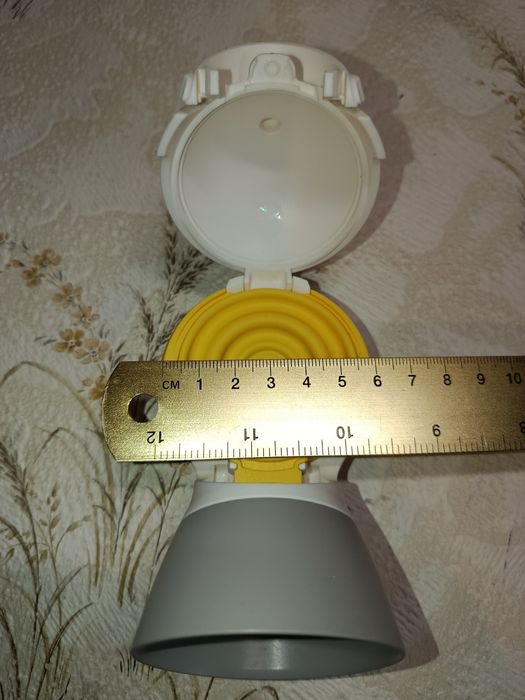 Коннектор с мембраной для молокоотсоса Медела Medela мембрана