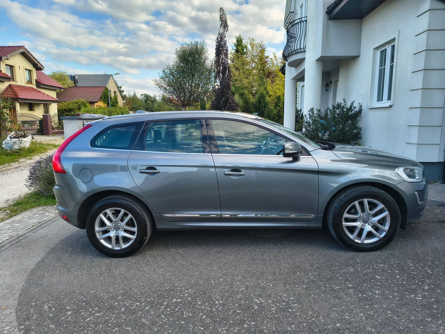Volvo XC 60 Volvo XC60 D4-Drive Summum 190 KM