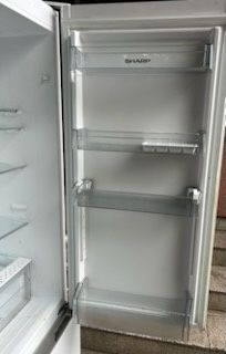 Lodówka zamrażarka Sharp w pełni sprawna