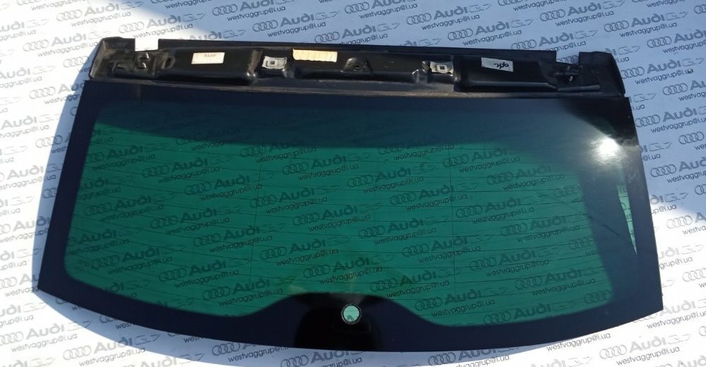 Стекло Ляды Ляди Скло крышки багажника Volkswagen Touareg 2003-2009