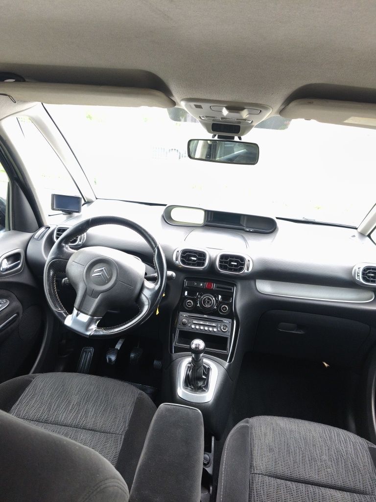 Cintroen c3 Picasso air cross 1.6 HDI