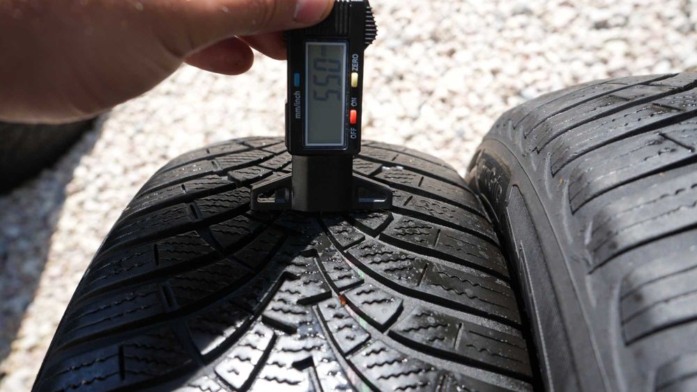 Opony zimowe Goodyear UltraGrip 205/60 R16