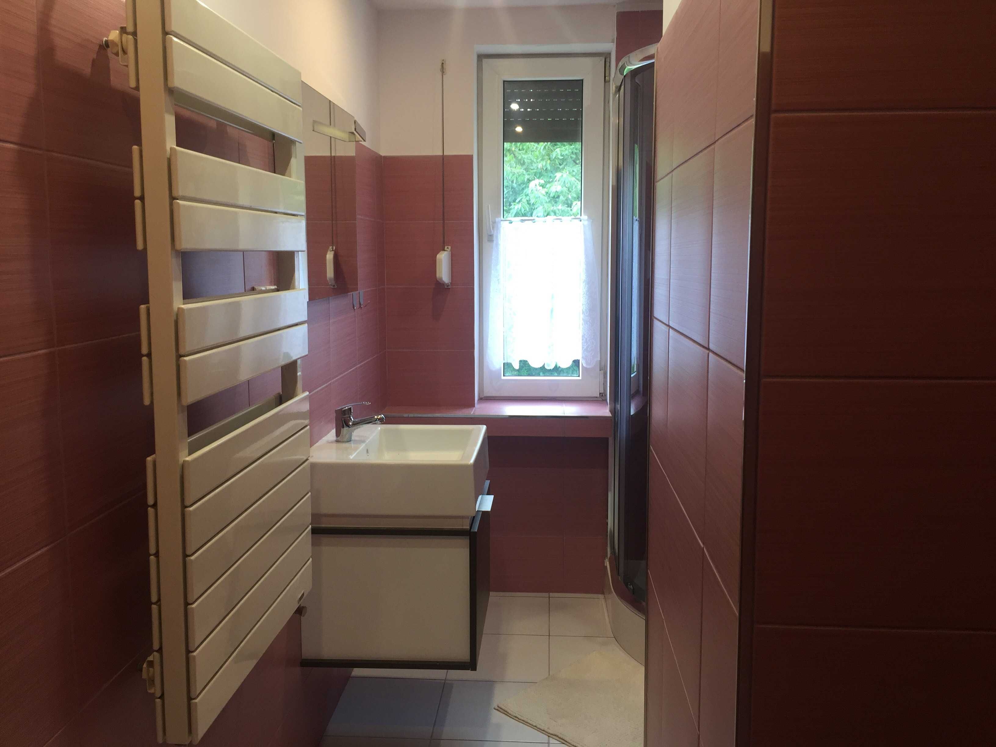 Hostel Zgrabna -pokoje , kwatery pracownicze z kuchnią i łazienka